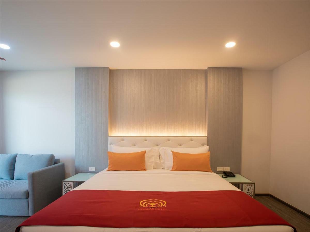 Alfahad Hotel Хатъяй Экстерьер фото