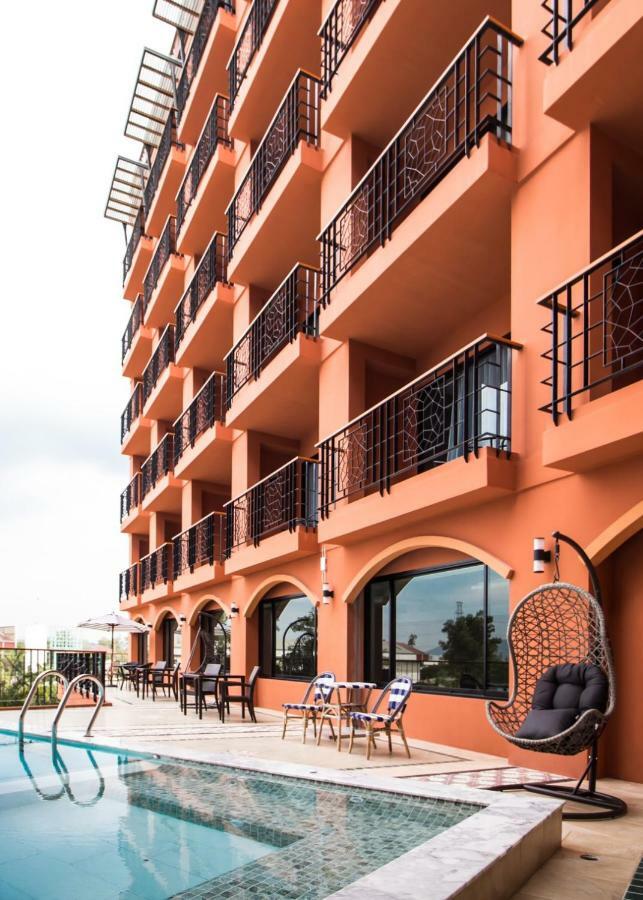 Alfahad Hotel Хатъяй Экстерьер фото